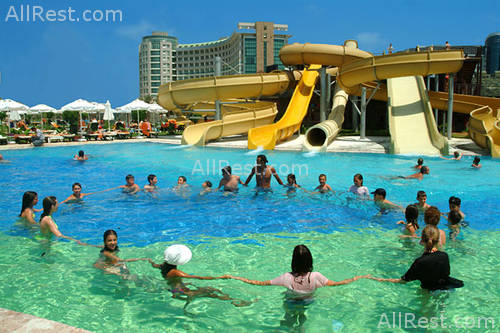 Sherwood Breezes Resort 5